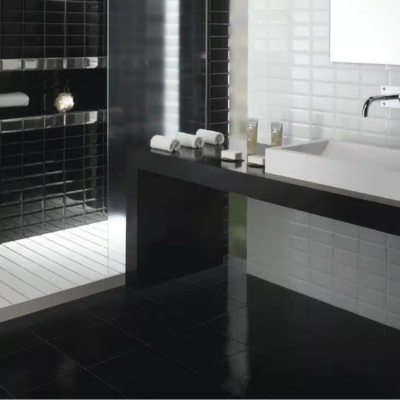 Mini Metro Gloss Black 150mm x 75mm (44 per Box)