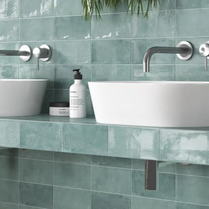 Camden Ceramic Gloss Emerald Wall Tile 200mm x 100mm (50 per Box)