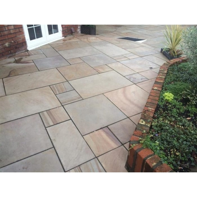 Chivas Rippon Buff Sandstone Paving Pack (19.50m2 - 66 Slabs / Mixed Pack)